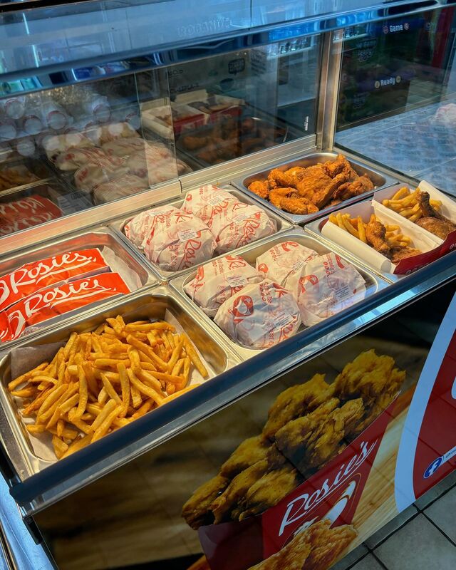 Mataranka Roadhouse - Rosies Chicken
